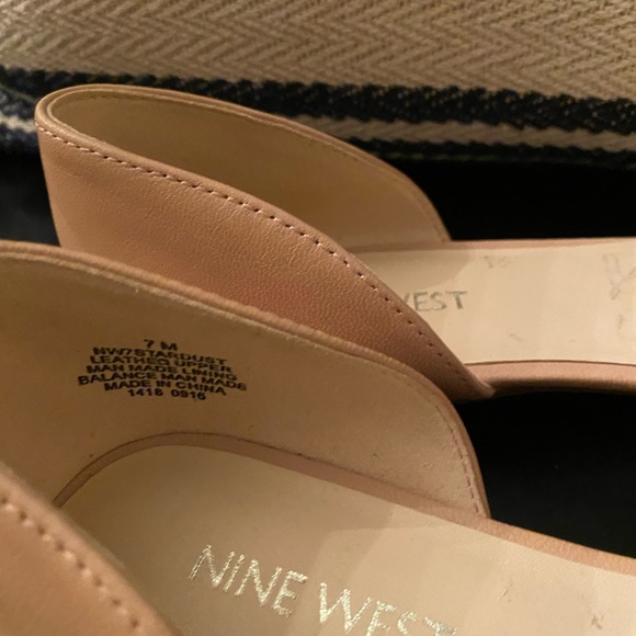 *SOLD* Nine West Starship Flat 7 Tan/Beige - Picture 4 of 4